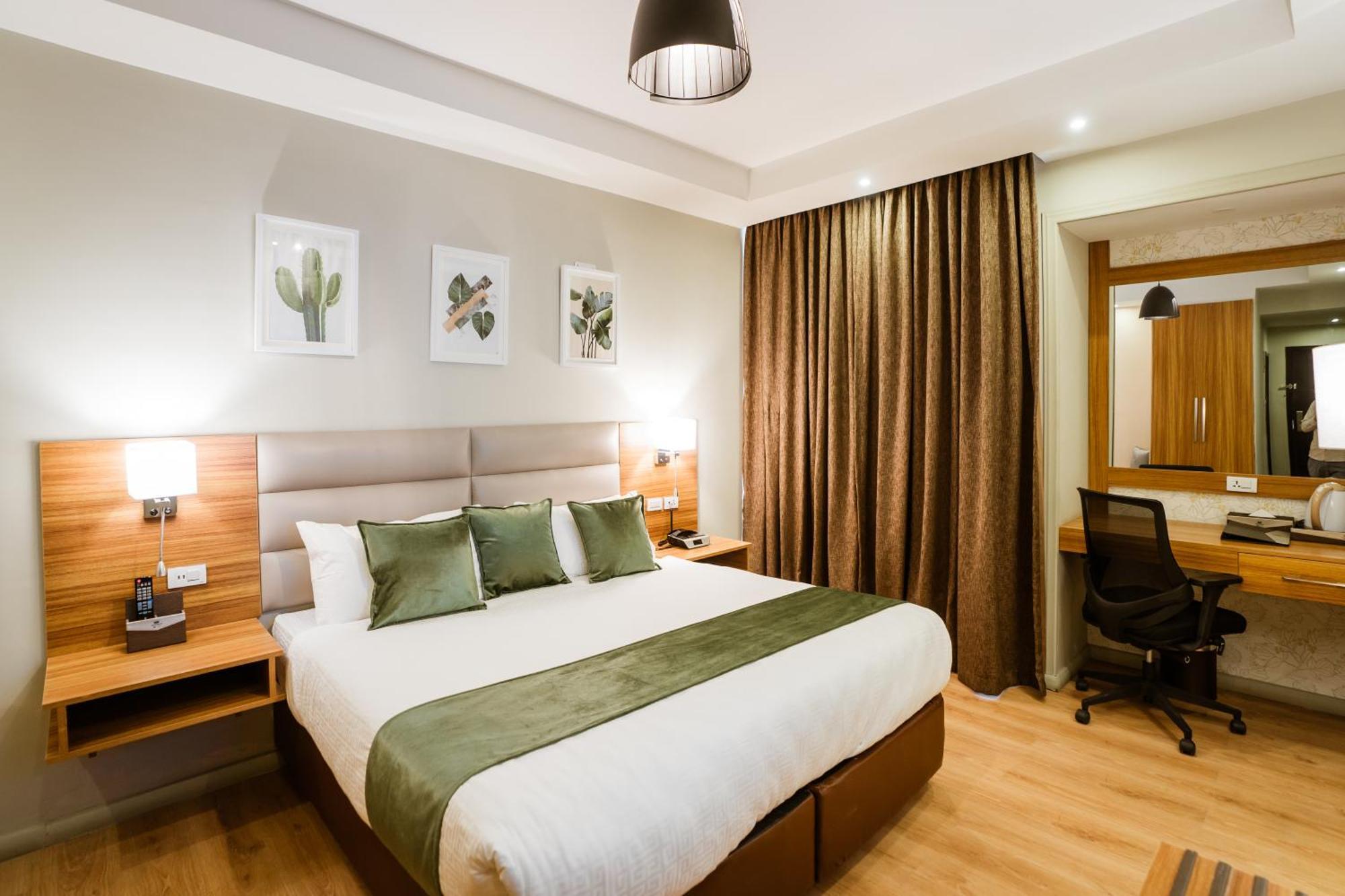 Monarch Hotel Аддис-Абеба Экстерьер фото